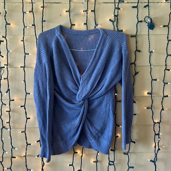 Market and spruce tied back sweater - Picture 1 of 6